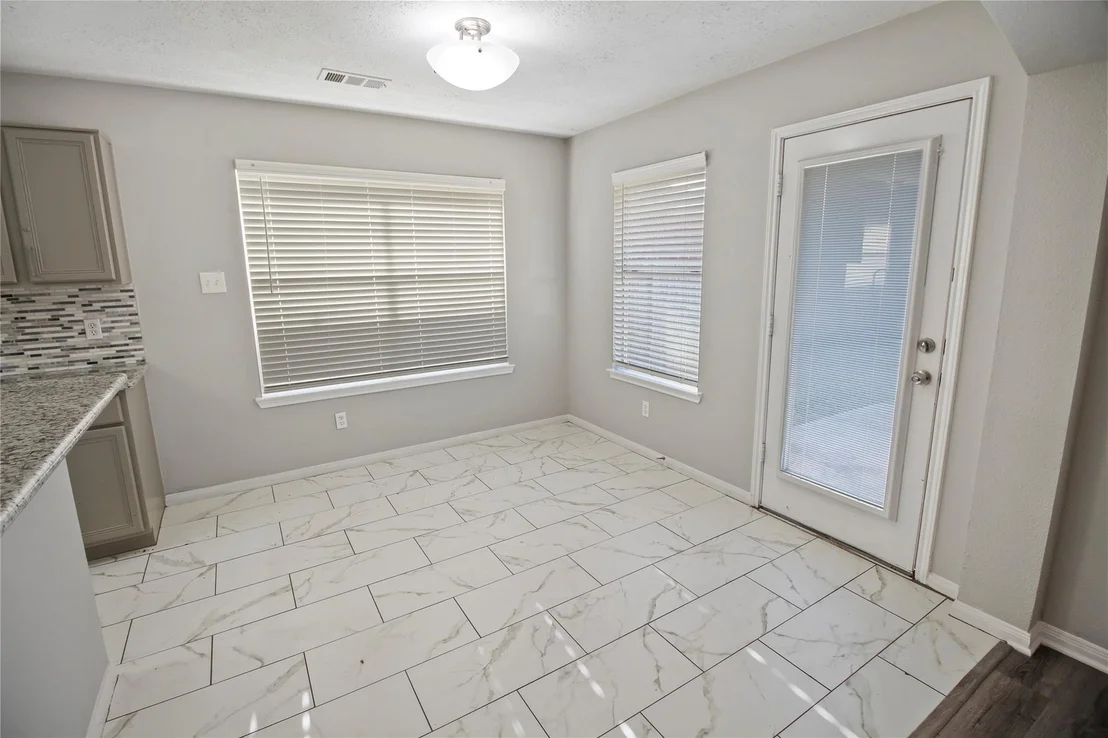 Photo of 20418 Cherry Haven Circle
