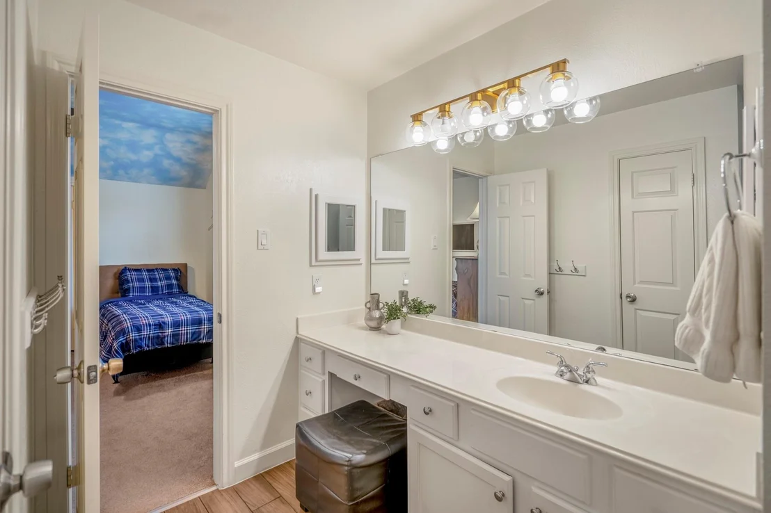 Photo of 13003 Fox Brush Lane