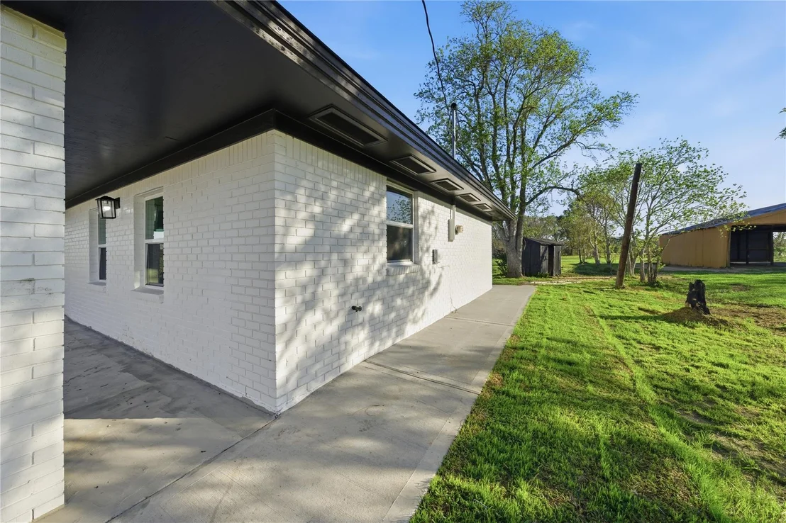Photo of 6623 County Road 4