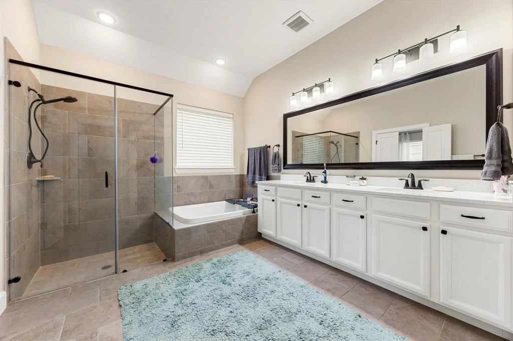 Photo of 459 Stonebrook Lane