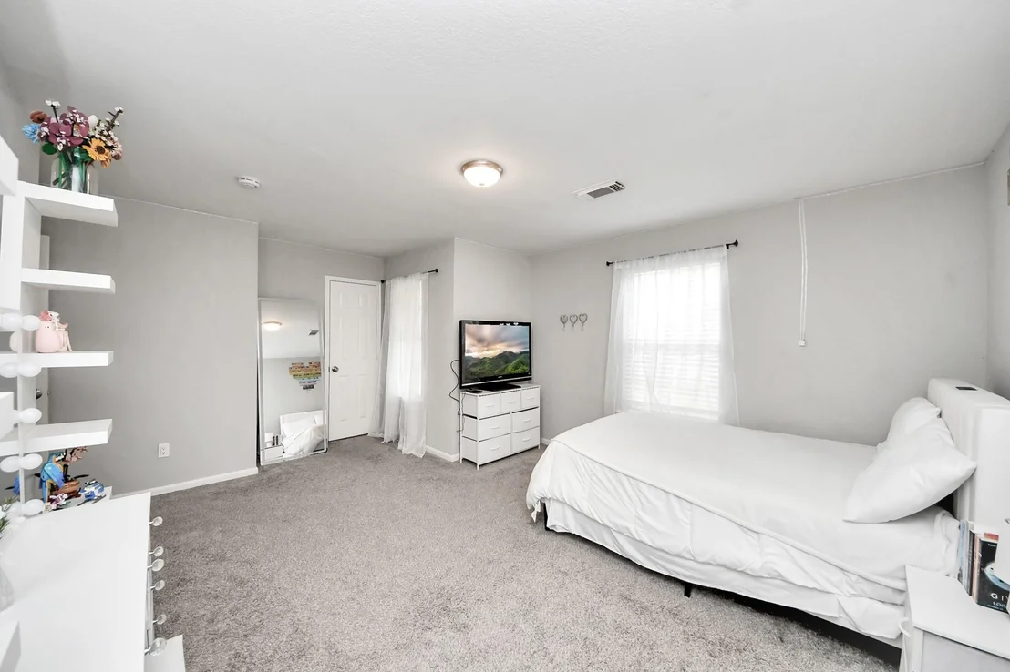 Photo of 1315 Chalk Rock Drive