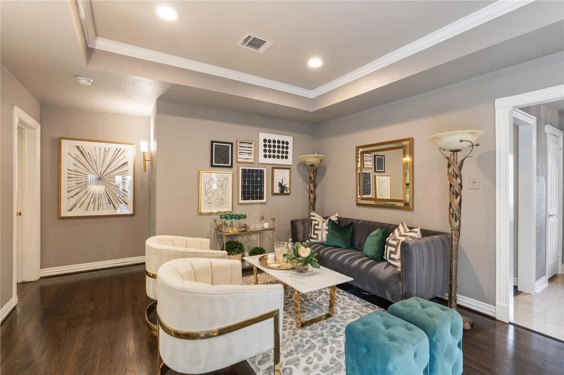 Photo of 1534 Glourie Drive