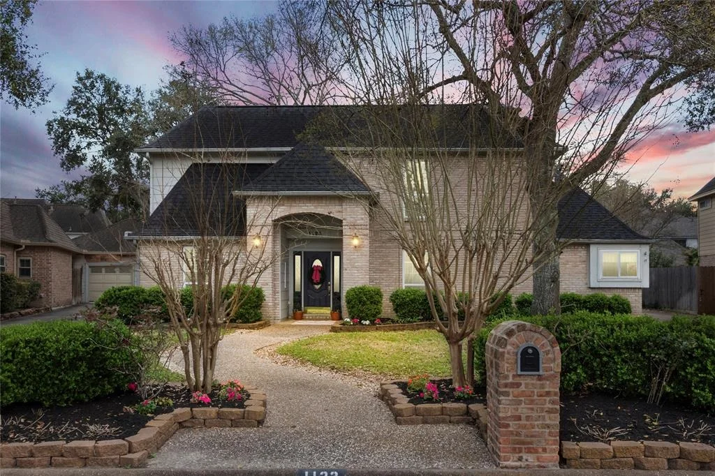 Photo of 1123 Flagmore Drive