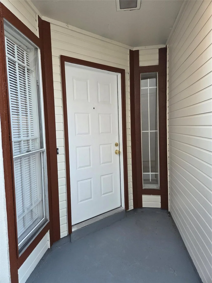 Photo of 12319 Ridgeside Drive