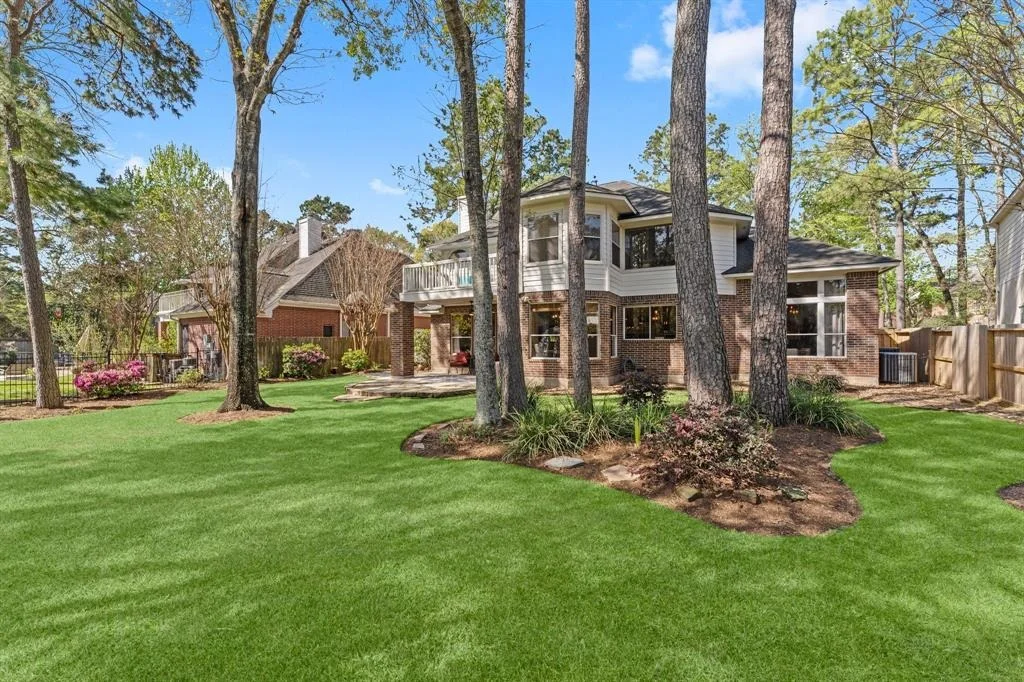 Photo of 211 N Floral Leaf Circle