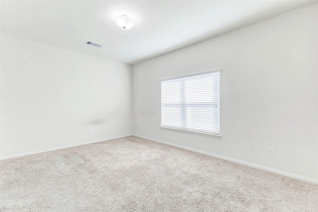 Photo of 2098 Saras Way