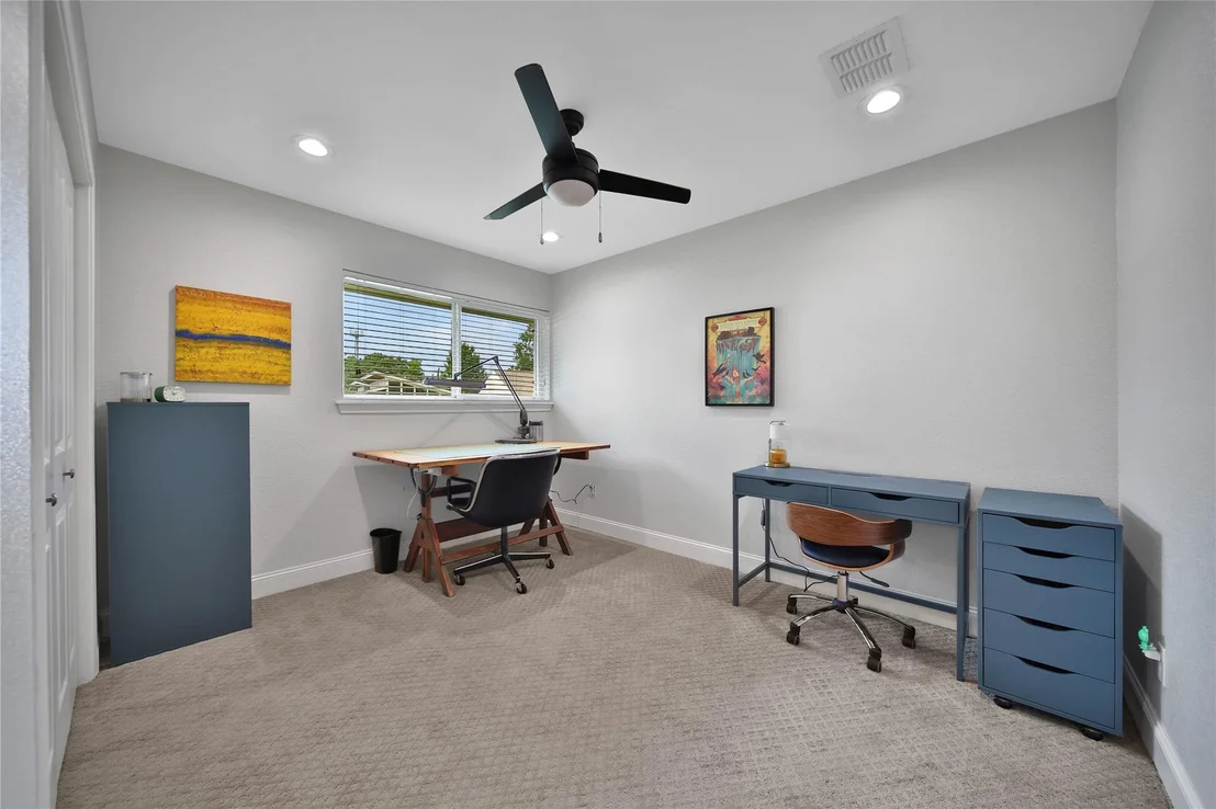 Photo of 1503 W T C Jester Boulevard