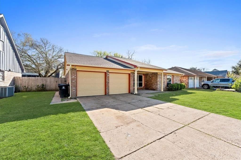Photo of 11411 Longbrook Drive