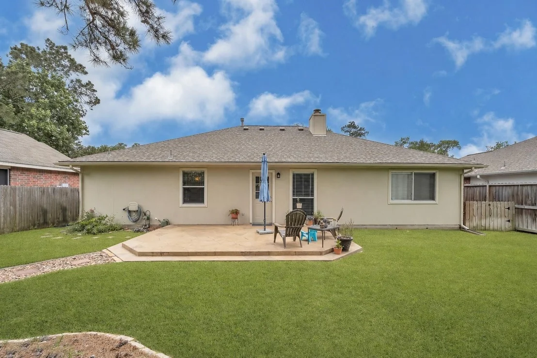 Photo of 22318 Hollybranch Drive