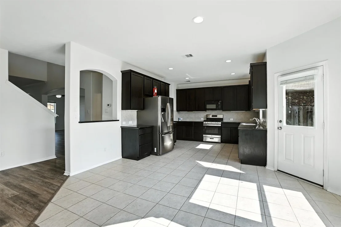 Photo of 22902 Jetty Manor Lane