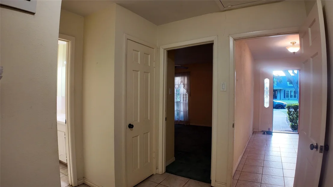 Photo of 11003 Renwick Drive