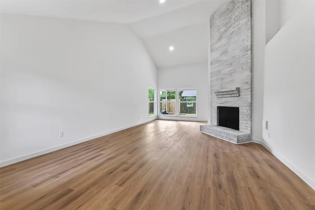 Photo of 2903 Silent Drive