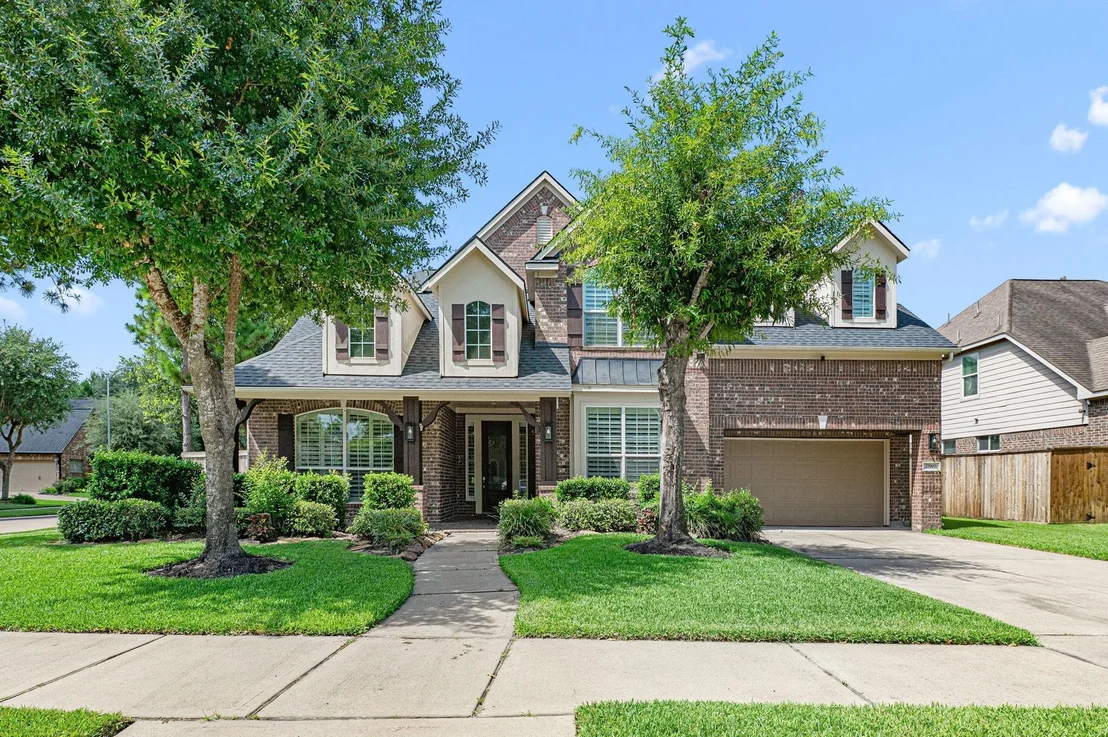 Photo of 27903 Bracken Hurst Drive