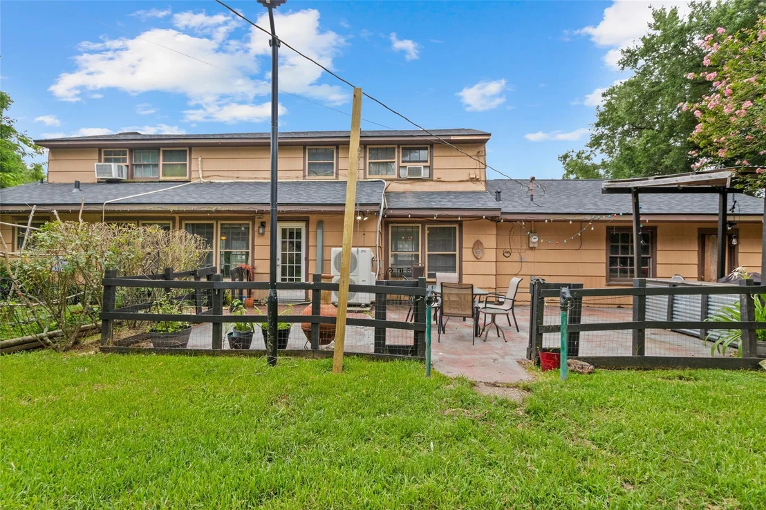 Photo of 1311 Lamar Drive