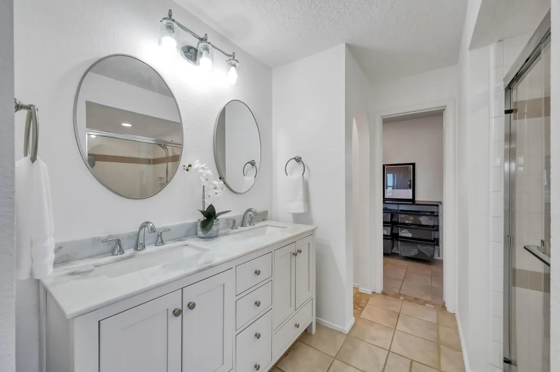 Photo of 1396 Havelock Drive