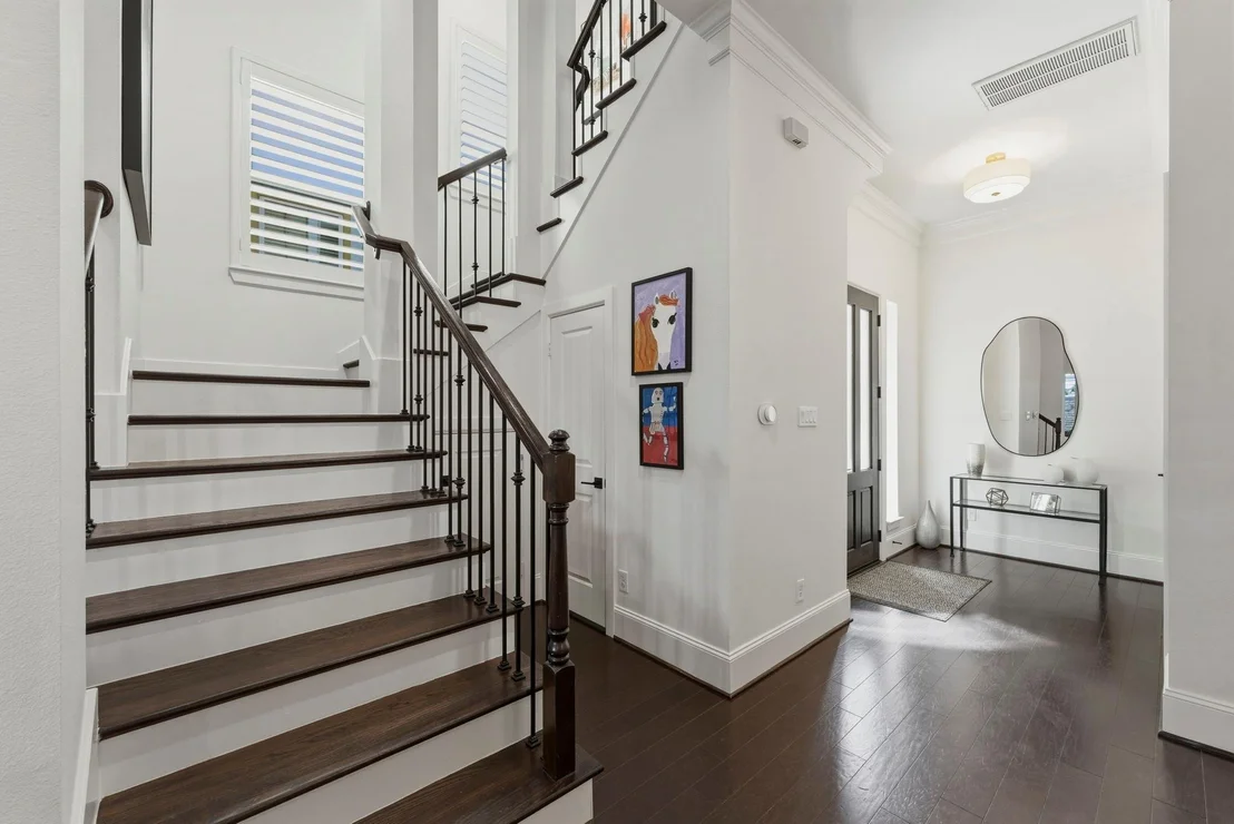 Photo of 8213 Cabernet Lane