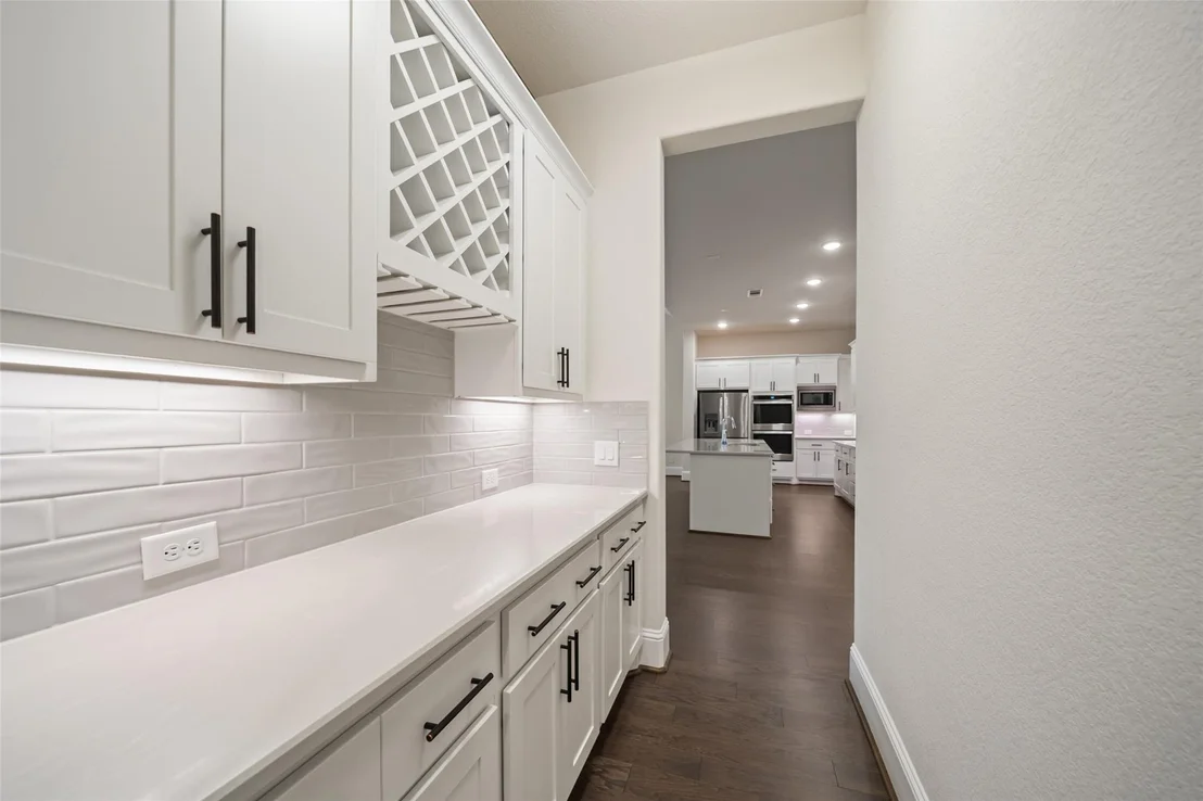 Photo of 204 Bee Balm Court