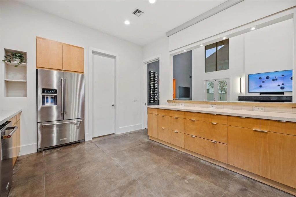 Photo of 4102 Coleridge