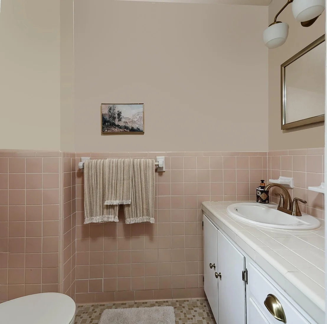 Photo of 2403 Micliff