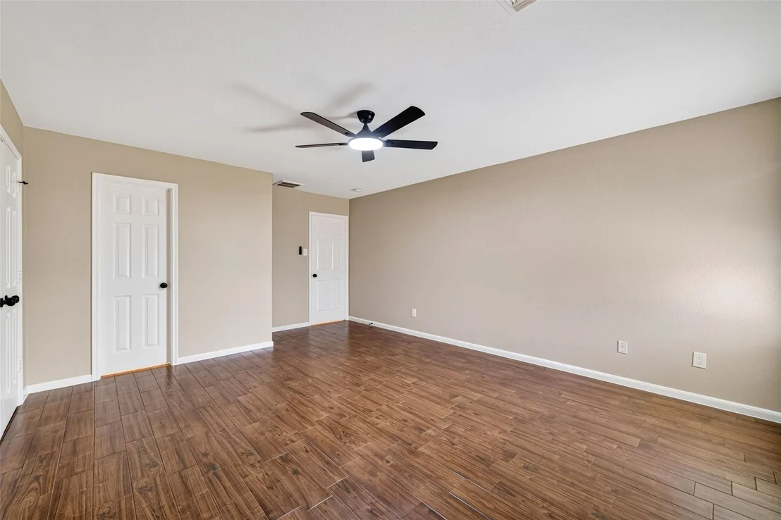 Photo of 21823 Haven Cove Lane