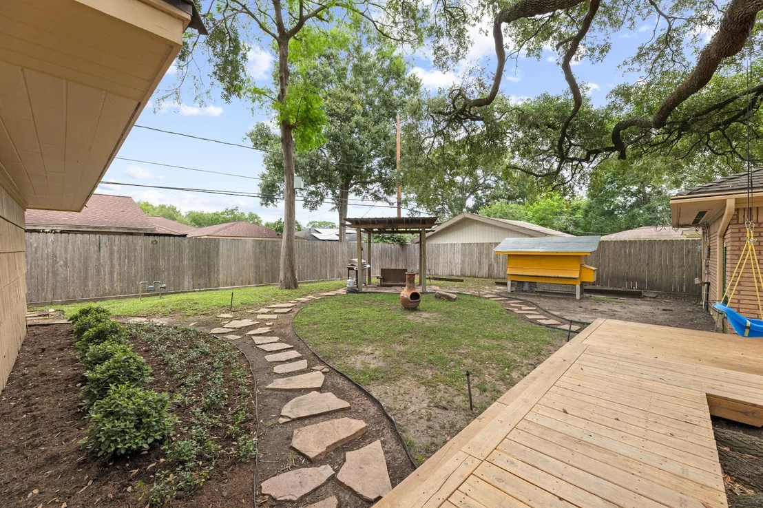 Photo of 4510 Creekbend Drive