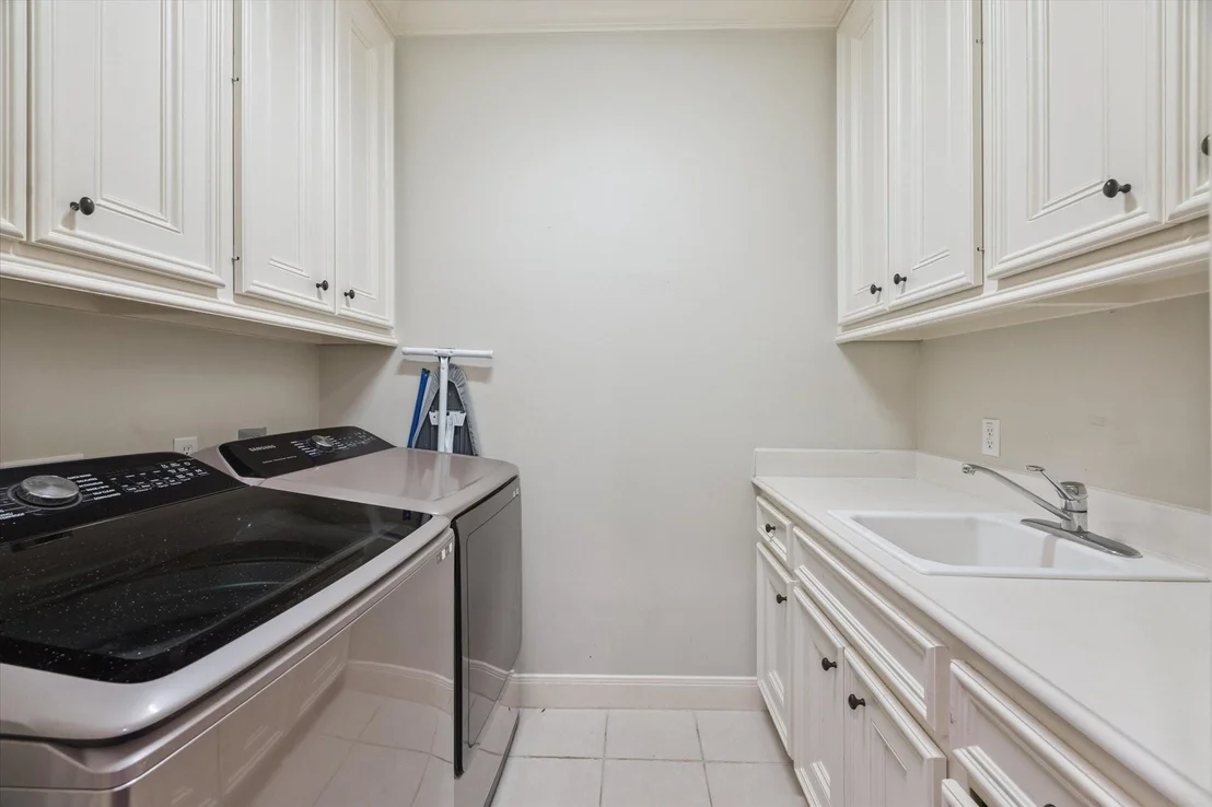 Photo of 3818 Case Street