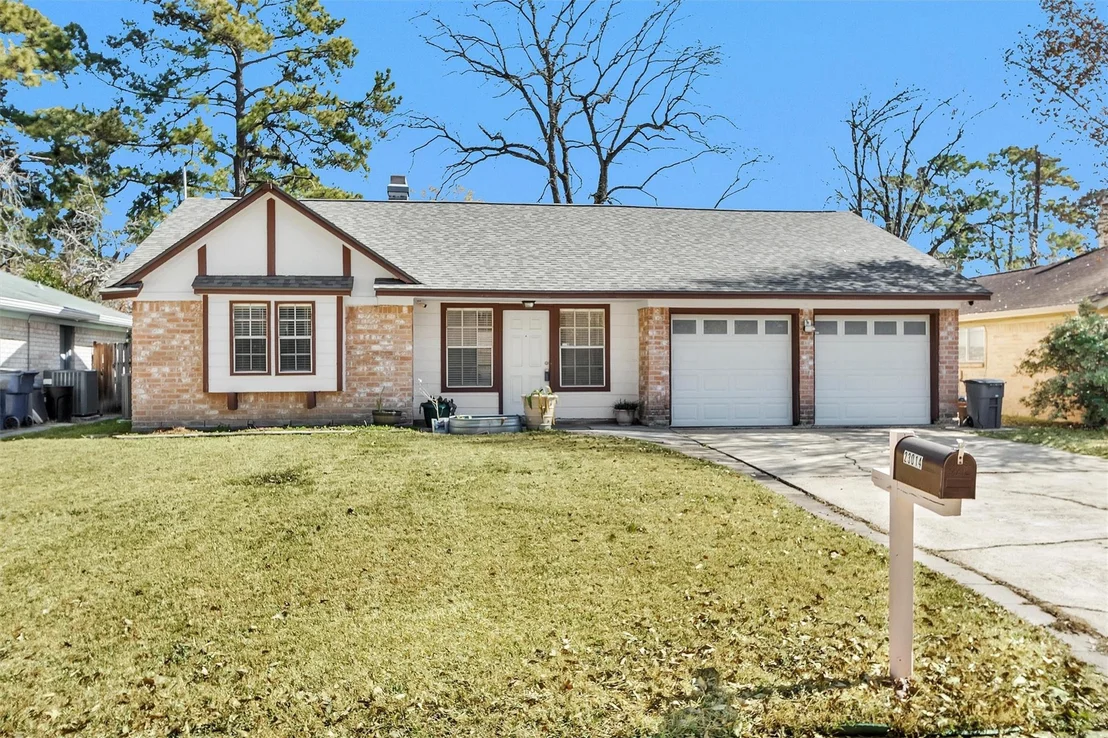 Photo of 23014 Berry Pine Drive