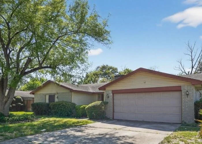 Photo of 11831 Bee Lane
