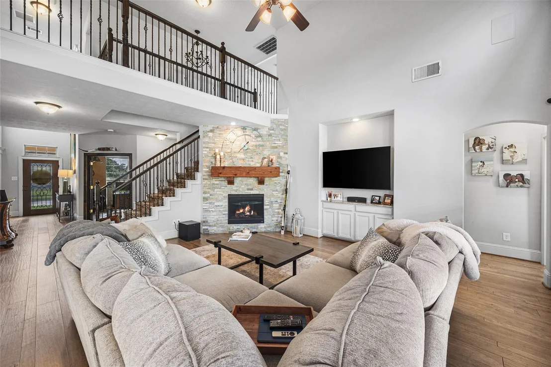 Photo of 12902 Arlington Meadows Lane