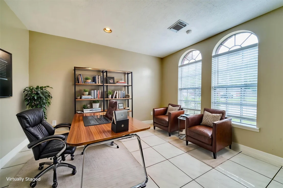 Photo of 8942 Norham Drive