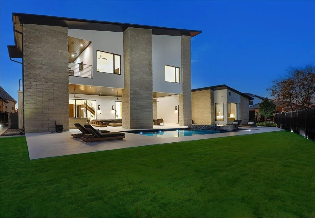 Photo of 38 Aria Isle Drive