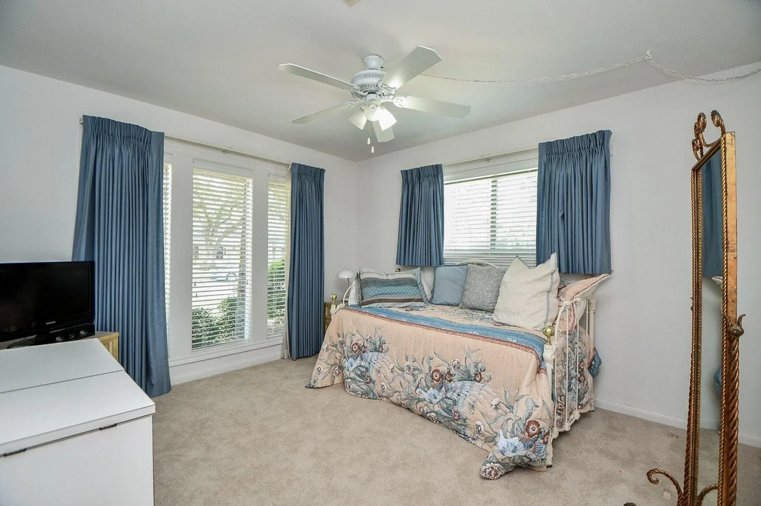Photo of 1123 Candlelight Lane