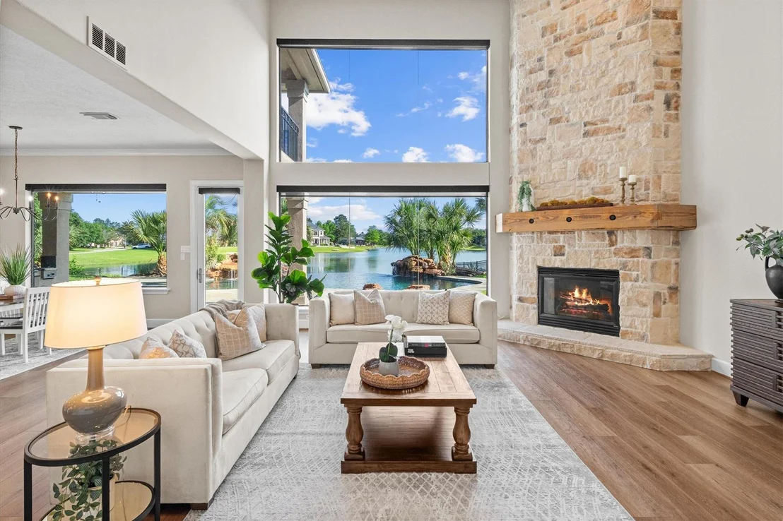 Photo of 15307 Hilltop View Drive