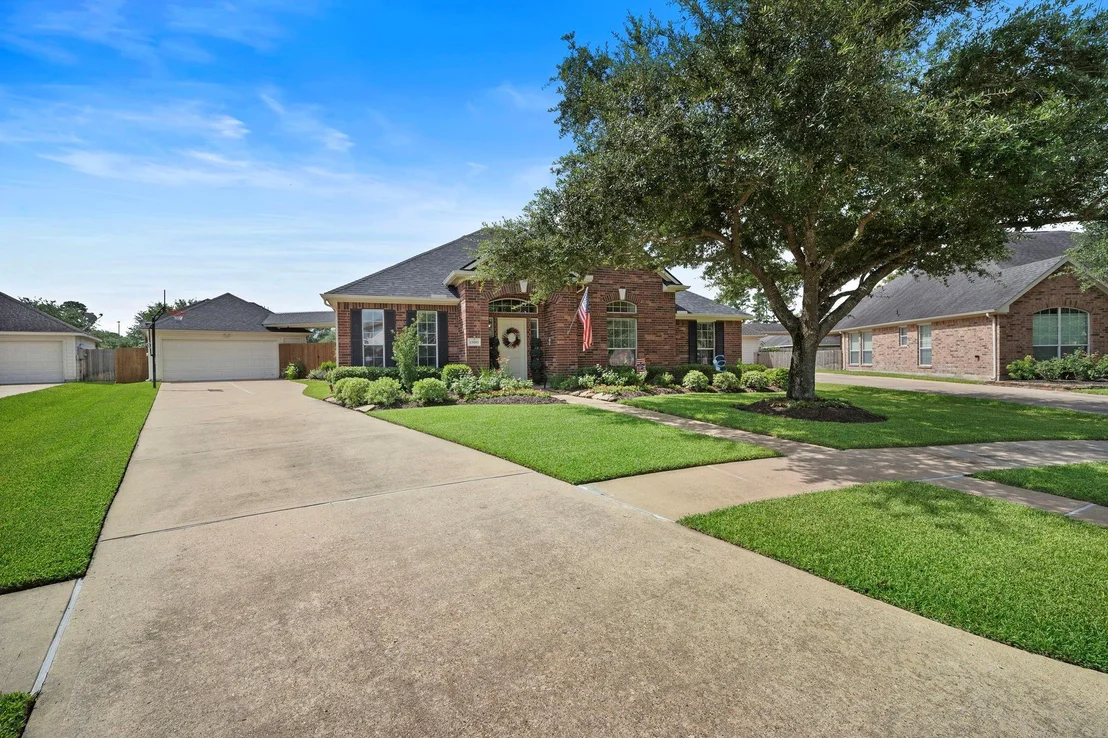 Photo of 15103 Cypress Post Lane