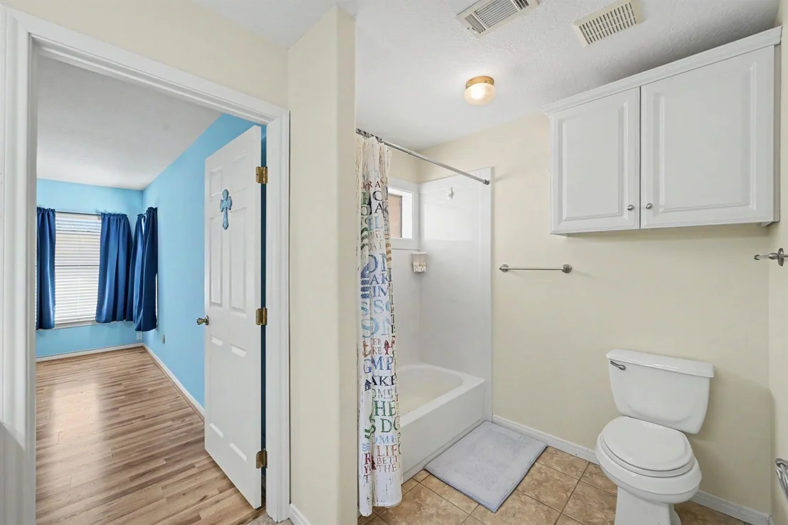 Photo of 15 Lakeside