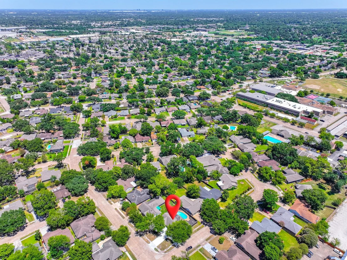 Photo of 5302 Arbor Vitae Drive