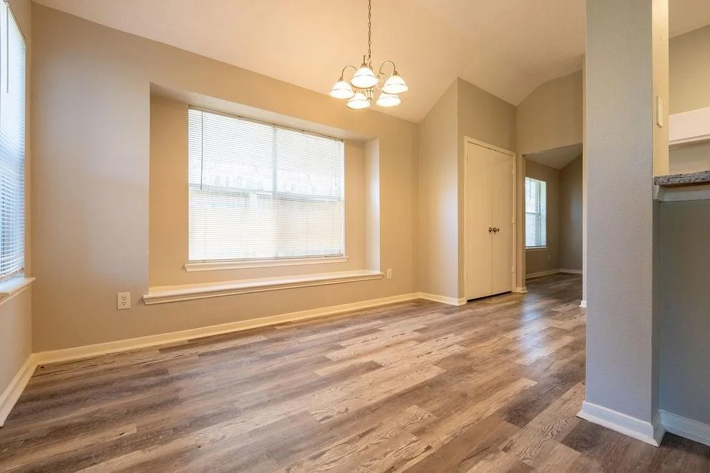 Photo of 9926 Goldenglade Drive