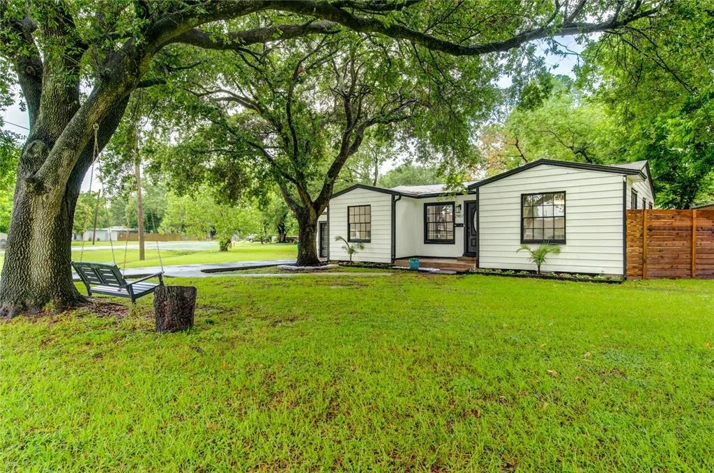 Photo of 2907 Cedar Drive