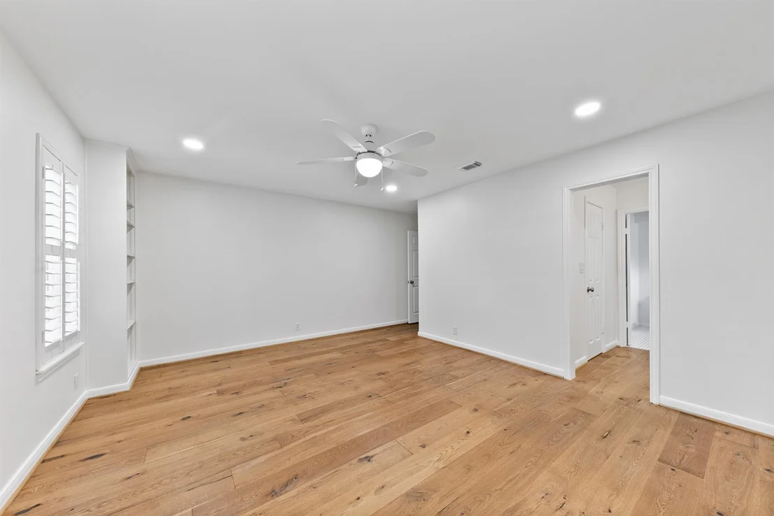 Photo of 1127 Lashbrook Drive