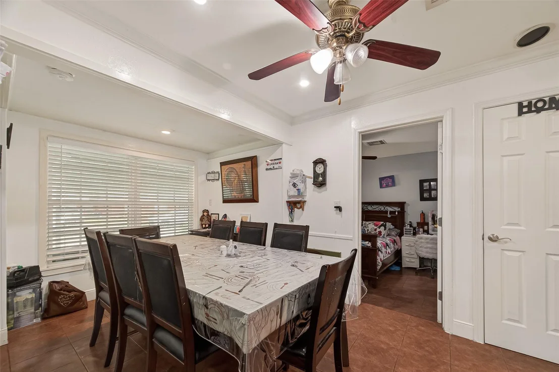 Photo of 2111 Hickory Lane