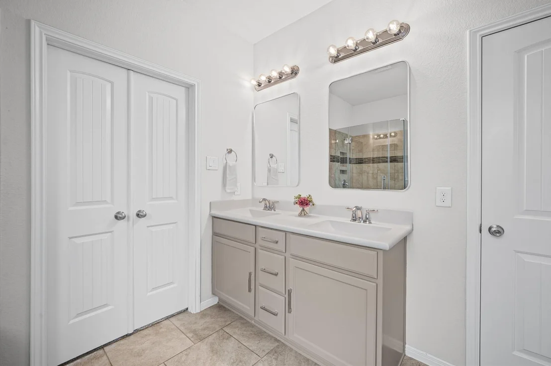Photo of 5635 Glenfield Spring Lane