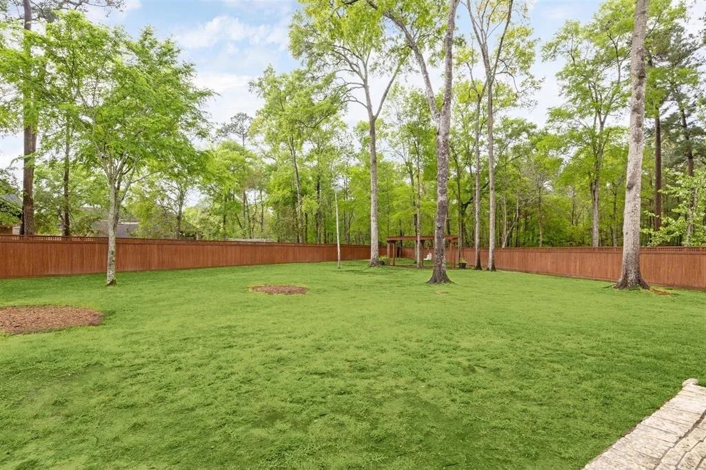 Photo of 11 Glistening Pond Place