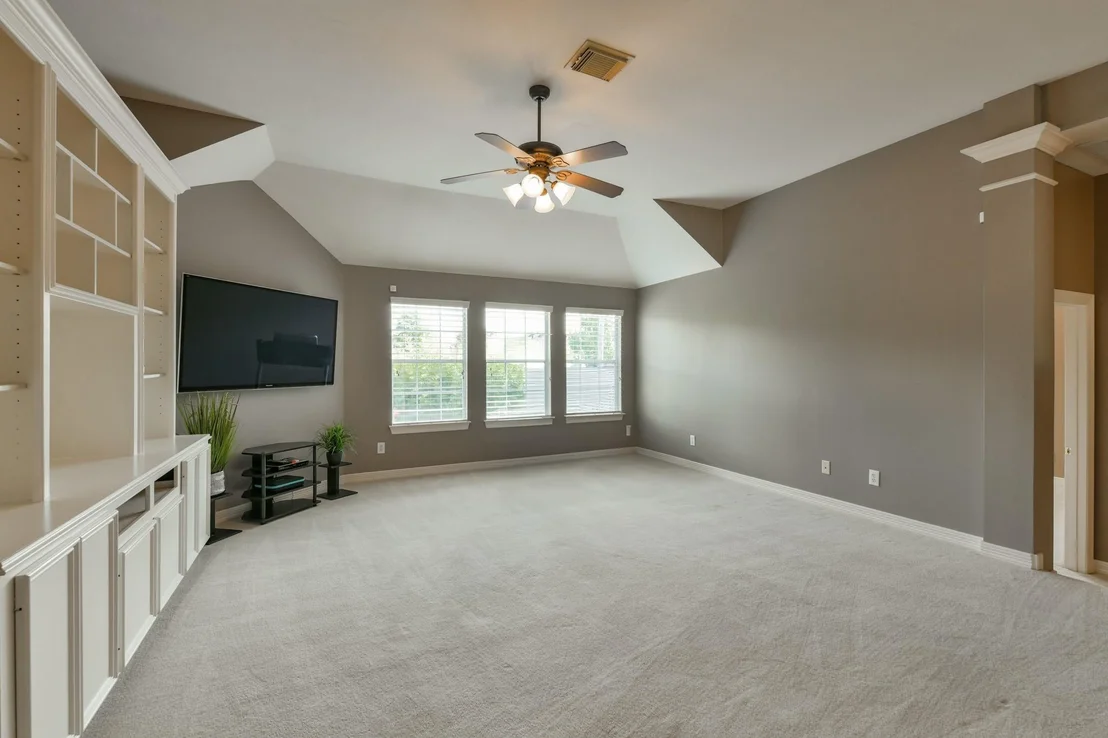 Photo of 16050 Lockdale Lane