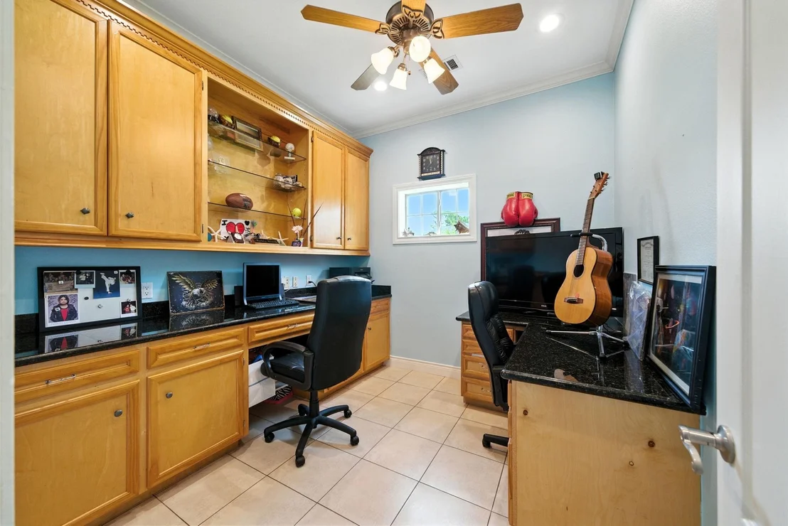 Photo of 15402 Long Road