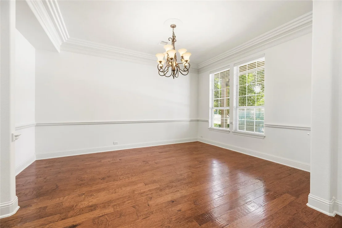 Photo of 5106 Cinco Falls Drive