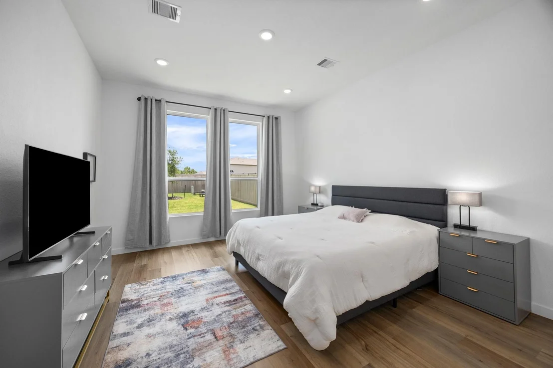 Photo of 15234 Kickapoo Cavern Drive