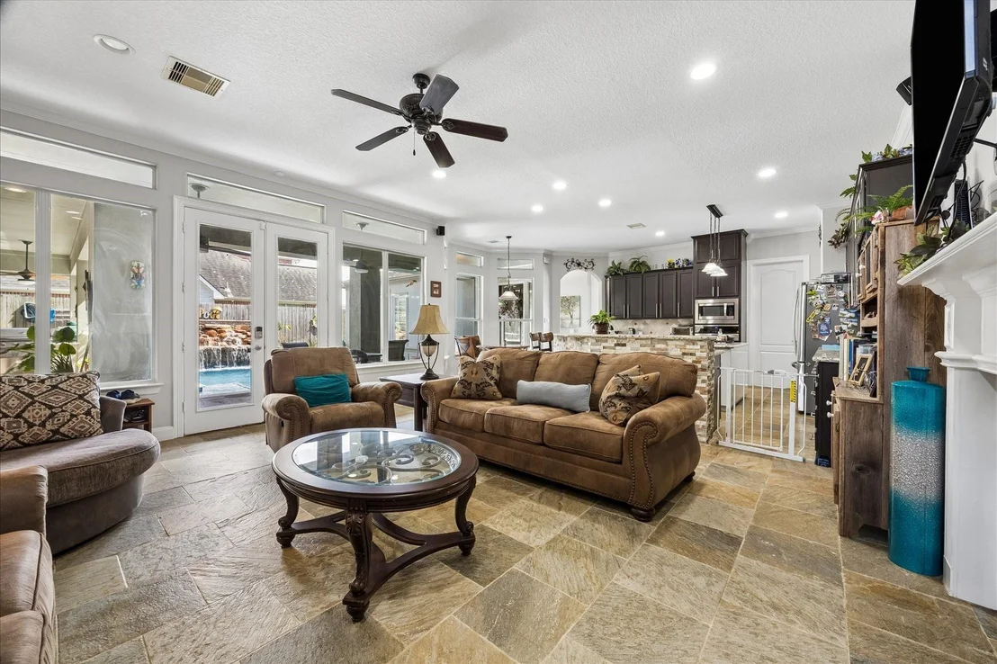Photo of 5920 Ruby Dr