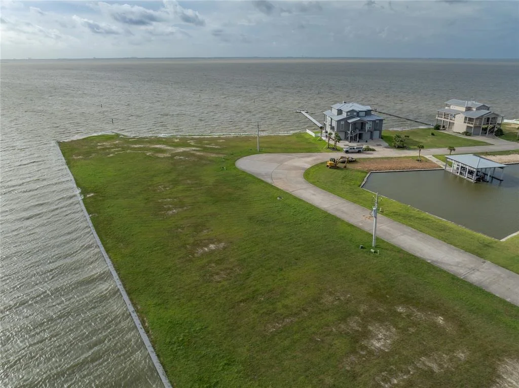 Photo of 53 Water Key