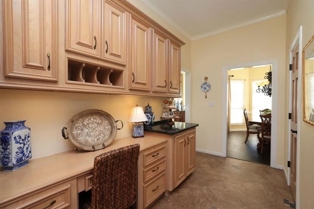 Photo of 17102 Oak Dale Drive