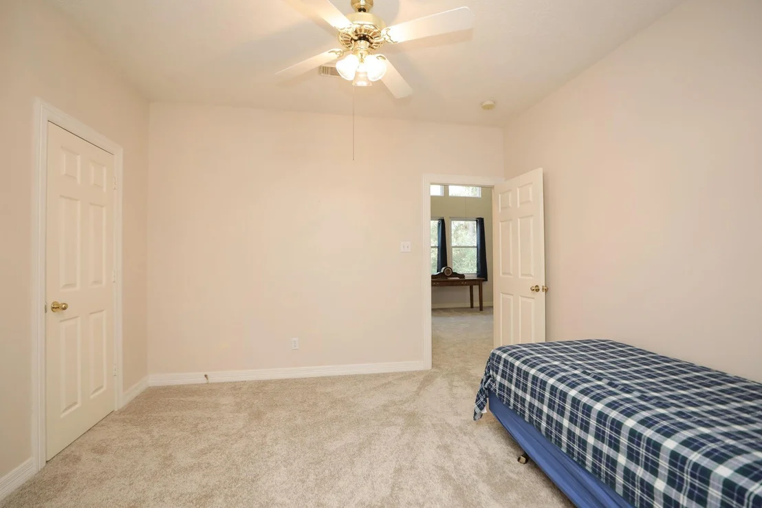 Photo of 21610 Meadowsweet Drive